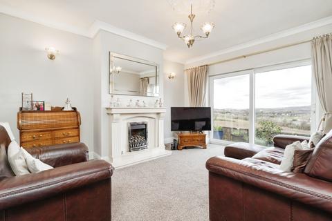 4 bedroom semi-detached house for sale, Bolton Road, Westhoughton, Bolton, Greater Manchester, BL5