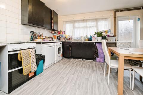 3 bedroom house for sale, Saladin Drive, PURFLEET-ON-THAMES, Essex, RM19
