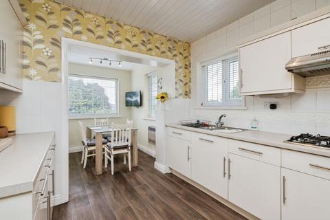 4 bedroom detached house for sale, Chorley Road, Westhoughton, Bolton, Greater Manchester, BL5