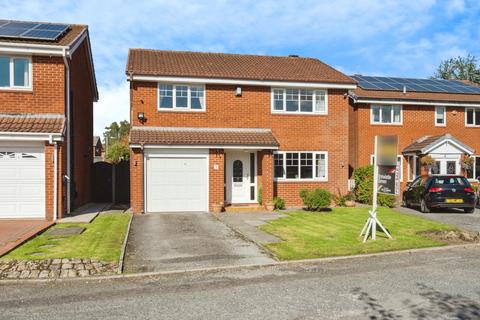 4 bedroom detached house for sale, Brambling Drive, Westhoughton, Bolton, Greater Manchester, BL5