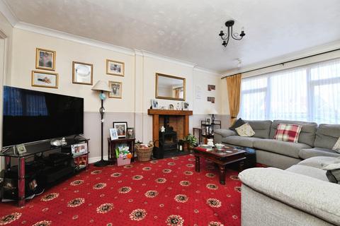 undefined, Englefield Close, HOCKLEY, Essex, SS5