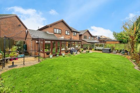4 bedroom detached house for sale, Osprey Avenue, Westhoughton, Bolton, Greater Manchester, BL5