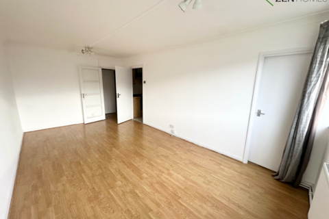 1 bedroom apartment to rent, Trinity Road, London N22