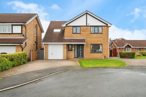5 bedroom detached house for sale, Captain Lees Gardens, Westhoughton, Bolton, Greater Manchester, BL5