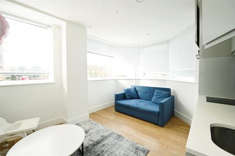 1 bedroom flat for sale, South Street, Romford, RM1