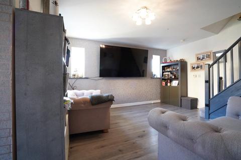 3 bedroom semi-detached house for sale, Middlewich Close, Horwich, Bolton, Greater Manchester, BL6