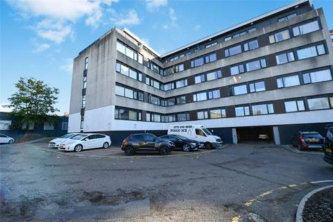 Studio for sale, St. Edwards Way, Romford, RM1