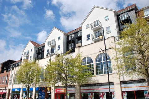 1 bedroom flat for sale, Market Place, Romford, RM1