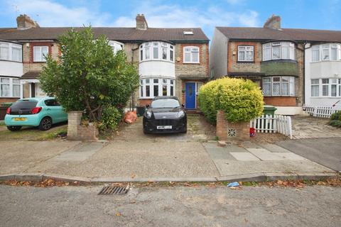 undefined, Seymer Road, Romford, RM1