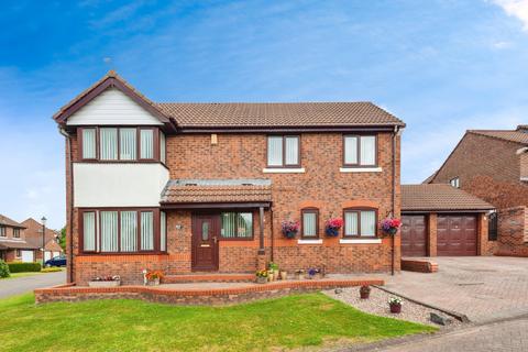4 bedroom detached house for sale, Kings Meadow, Norton, Runcorn, Cheshire, WA7