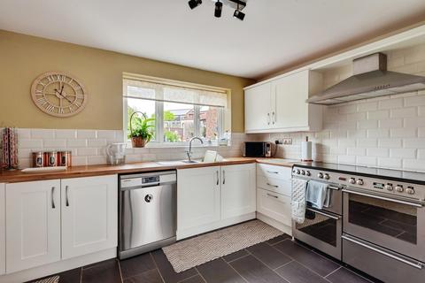 4 bedroom detached house for sale, Kings Meadow, Norton, Runcorn, Cheshire, WA7