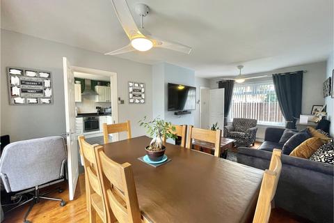 3 bedroom end of terrace house for sale, Afton, Widnes, Cheshire, WA8