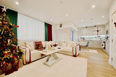 1 bedroom flat for sale, South Street, Romford, RM1