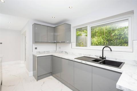 undefined, Douglas Close, Widnes, Cheshire, WA8