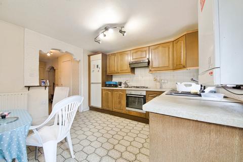 3 bedroom end of terrace house for sale, Hitchin Close, Romford, RM3