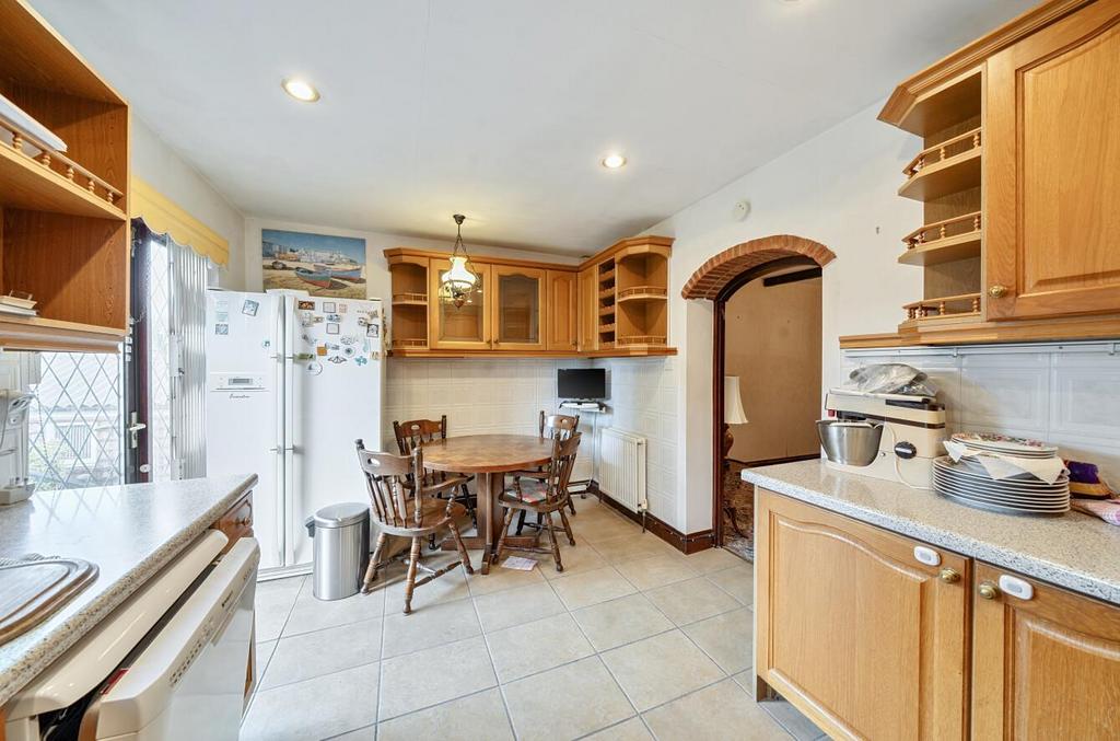 Davidson Frost-Wellings, DFW, Chiltern Avenue, Kit