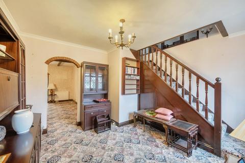 3 bedroom semi-detached bungalow for sale, Chiltern Avenue, Bushey WD23