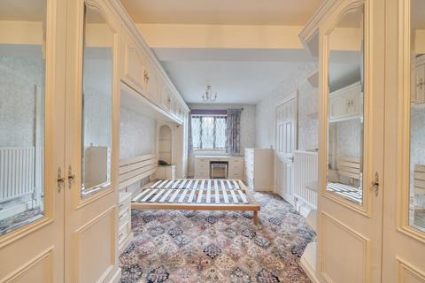 3 bedroom semi-detached bungalow for sale, Chiltern Avenue, Bushey WD23