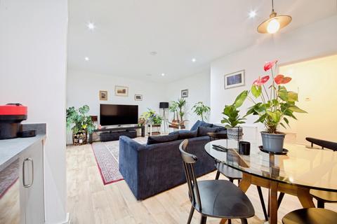 1 bedroom flat for sale, Royal Anglian Way, Dagenham, RM8
