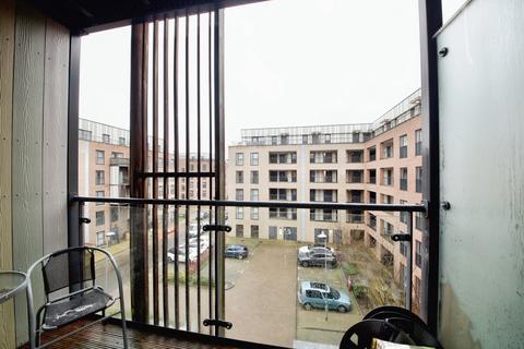 1 bedroom flat for sale, Wave Court, Maxwell Road, Romford, RM7