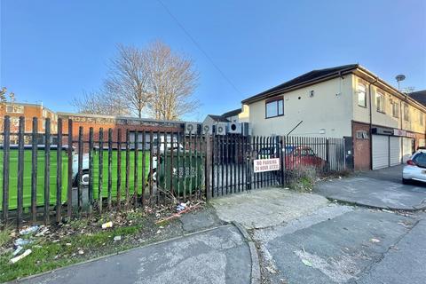 6 bedroom terraced house for sale, Halton View Road, Widnes, Cheshire, WA8
