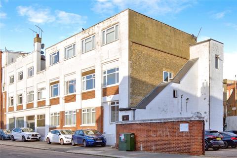 undefined, Southchurch Road, Southend-on-Sea, Essex, SS1