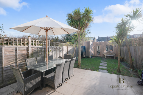 4 bedroom terraced house for sale, Kempe Road, Queen's Park, NW6