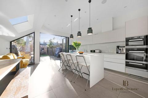 undefined, Kempe Road, Queen's Park, NW6