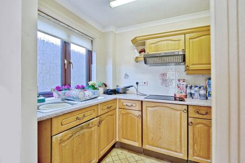 1 bedroom flat for sale, Imperial Avenue, WESTCLIFF-ON-SEA, Essex, SS0