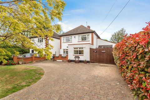 4 bedroom detached house for sale, Little Wakering Road, Barling Magna, Southend-On-Sea, Essex, SS3