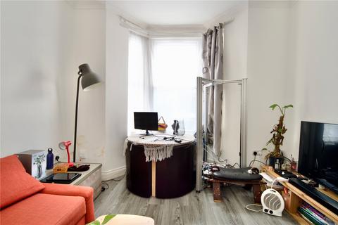 3 bedroom terraced house for sale, St. Georges Road, Leyton, London, E10