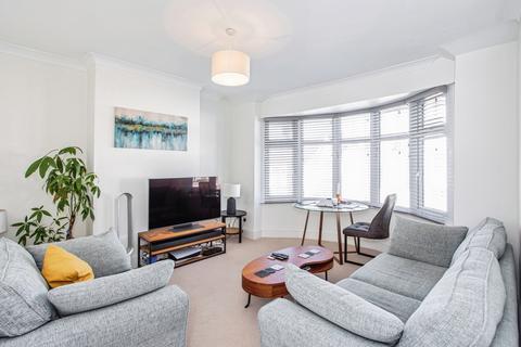 1 bedroom flat for sale, Southsea Avenue, LEIGH-ON-SEA, Essex, SS9