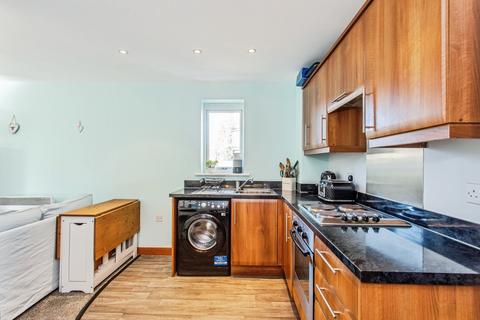2 bedroom flat for sale, Southchurch Road, Southend-on-Sea, Essex, SS1