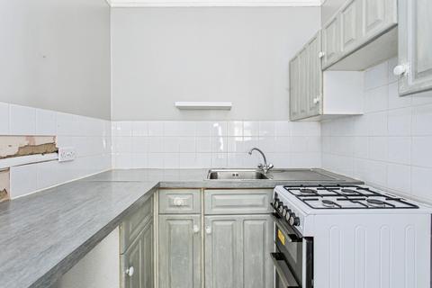 undefined, Kilworth Avenue, Southend-on-Sea, Essex, SS1
