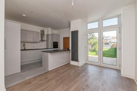 undefined, Ilfracombe Road, Southend-on-Sea, Essex, SS2