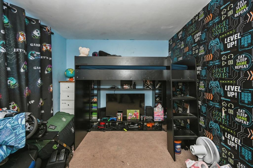 Pbox-IMG.jpg