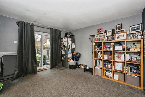 undefined, Northway, Widnes, Cheshire, WA8