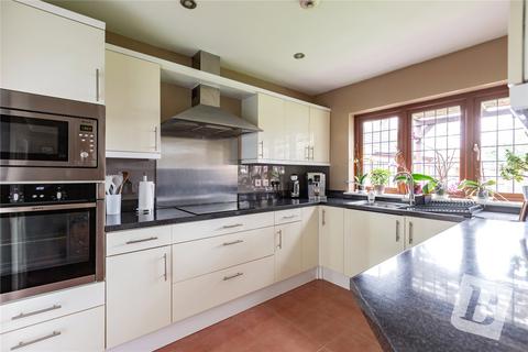 undefined, Wedlake Close, Hornchurch, RM11