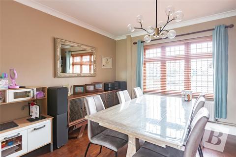 undefined, Wedlake Close, Hornchurch, RM11