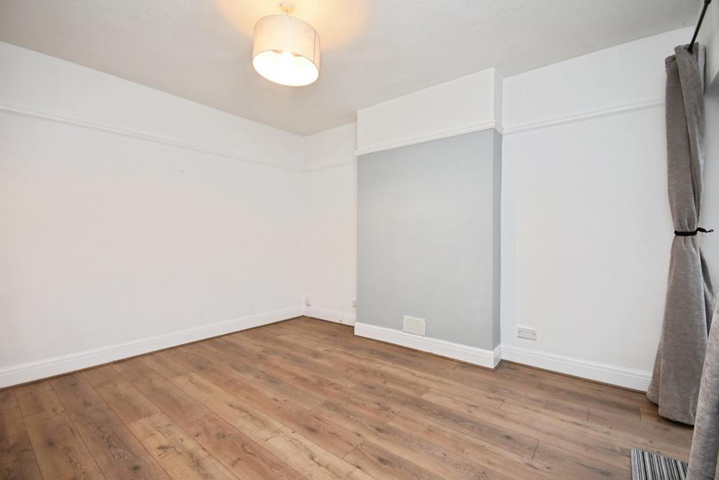 Bedroom Or Lounge