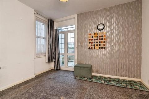 1 bedroom flat for sale, Meteor Road, Westcliff-On-Sea, Essex, SS0