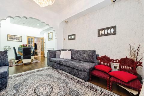 4 bedroom terraced house for sale, Neville Road, London, E7