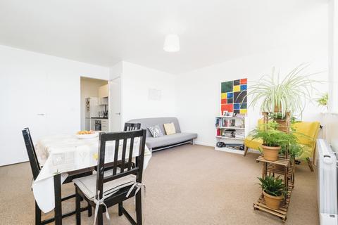 undefined, Romford Road, London, E7