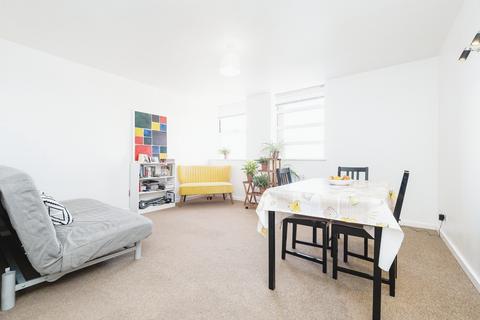 undefined, Romford Road, London, E7