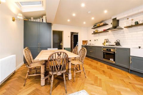 3 bedroom terraced house for sale, Churston Avenue, Plaistow, London, E13