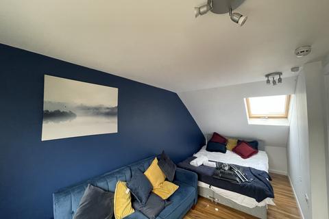 undefined, Argyll Avenue, Southalol, UB1