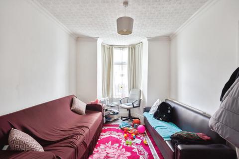 3 bedroom terraced house for sale, Tower Hamlets Road, London, E7