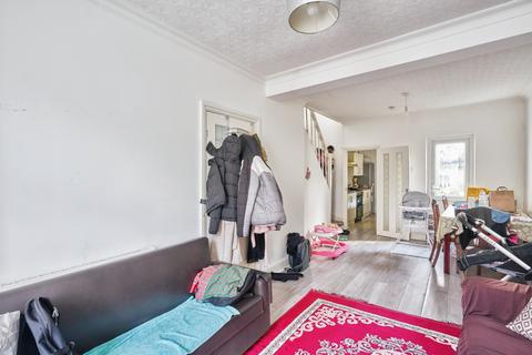 3 bedroom terraced house for sale, Tower Hamlets Road, London, E7