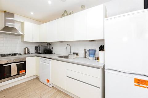 3 bedroom flat for sale, Grange Road, London, E13