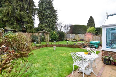 4 bedroom detached house for sale, Porchester Close, Maidstone ME15